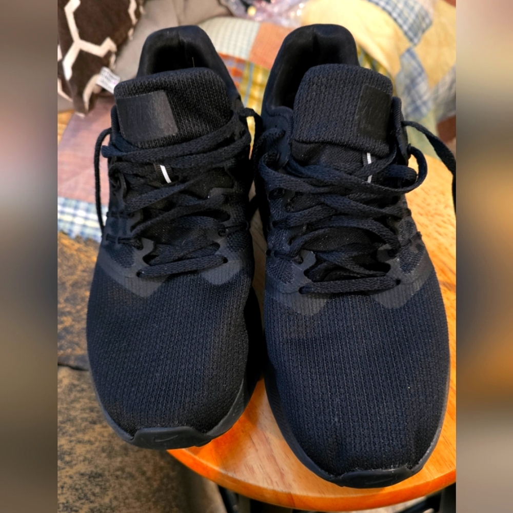Nike Black Running Athletic Shoes